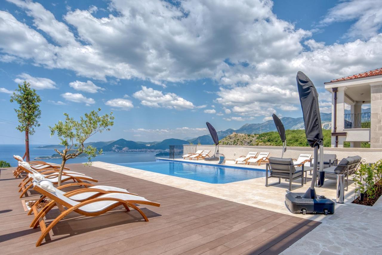 Quercus Residences Apartments Sveti Stefan Exteriör bild